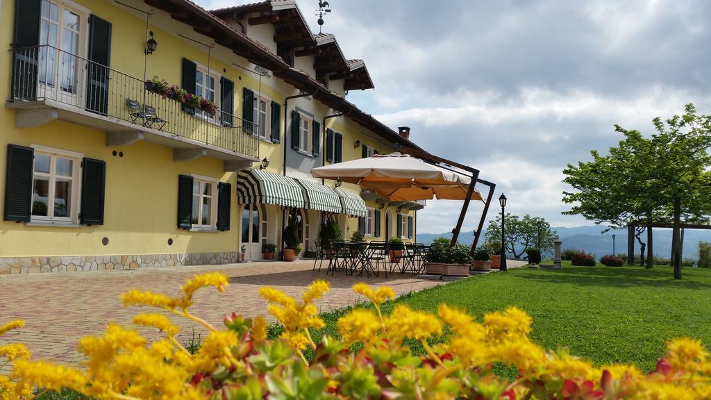 Agriturismo Cascina Rabalot Diano dʼAlba Exterior foto
